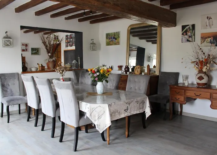 民宿 Douceur Angevine Lézigné